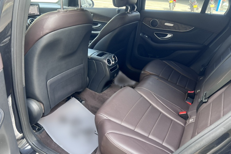 奔驰GLC 2020款 GLC 260 L 4MATIC 豪华型中控内饰7003