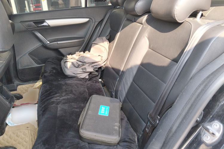 大众 朗逸 2013款 改款经典 1.6L 手动舒适版中控内饰21