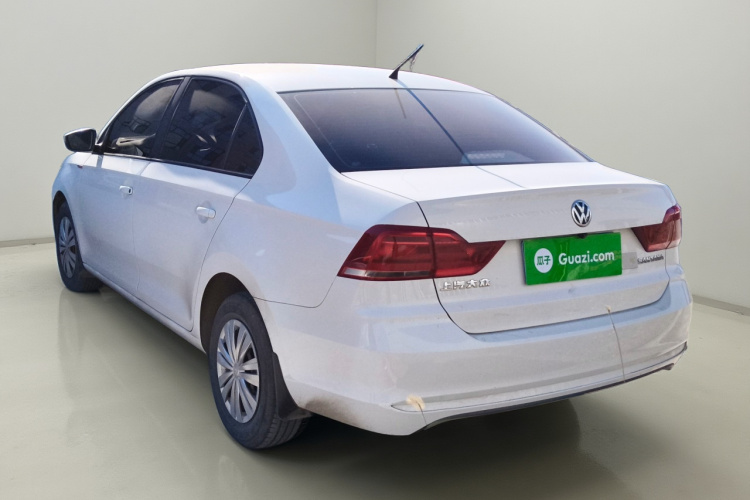 大众 桑塔纳 2021款 1.5L 自动风尚版车身外观5