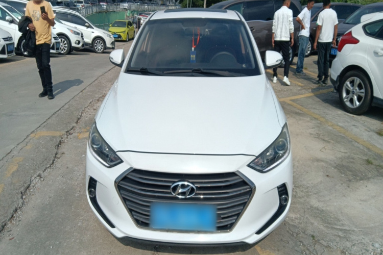 现代 领动 2016款 1.6L 自动智炫·精英型车身外观2