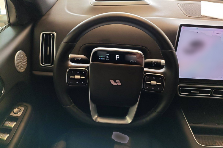 理想汽车 理想L8 2023款 Pro中控内饰13