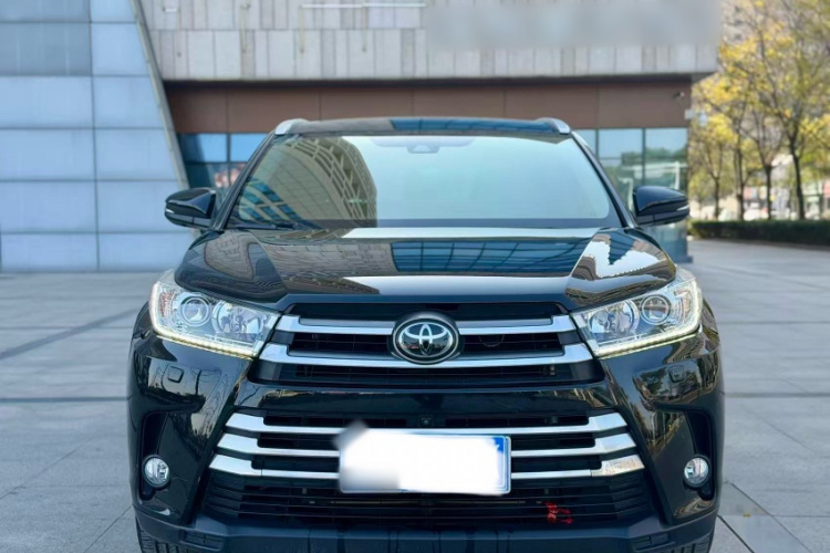 丰田 汉兰达 2018款 2.0T 四驱至尊版 7座 国VI车身外观6006