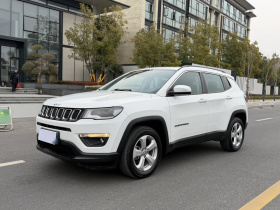 Jeep 指南者 2017款 200T 自动家享版