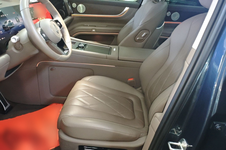 鸿蒙智行 问界M9 2024款 纯电 Ultra版 100kWh 5座版局部细节19