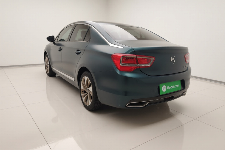 DS 5LS 2014款 1.6T 雅致版THP160车身外观5
