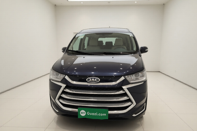 江淮瑞风 瑞风M4 2022款 2.0TGDI 自动商旅版车身外观2