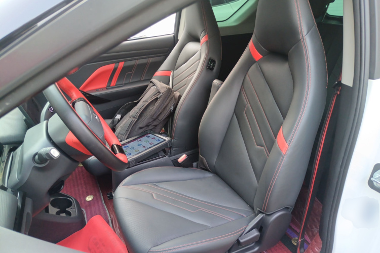 奇瑞新能源 奇瑞无界Pro 2022款 301km 神兽版 磷酸铁锂局部细节19