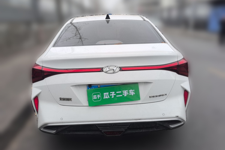 现代 悦纳 2020款 1.4L 手动GLS炫酷版车身外观6
