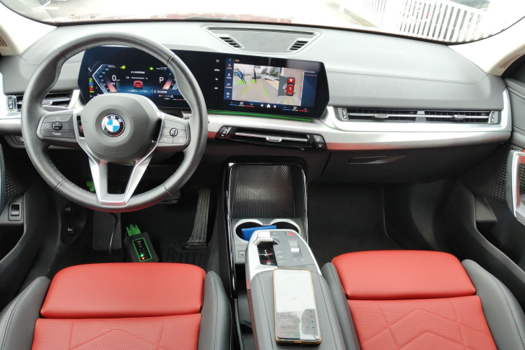 宝马X2(进口) 2024款 sDrive25i M运动套装中控内饰12