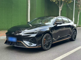 长安UNI-V 2025款 第三代 2.0T 劲擎型