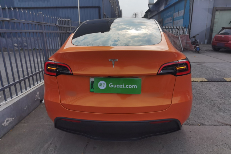 特斯拉 Model Y 2022款 后轮驱动版车身外观6004