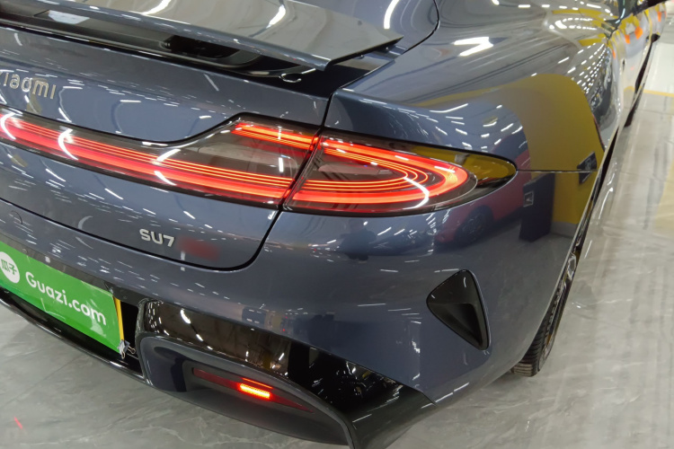 小米汽车 小米SU7 2024款 四驱超长续航高阶智驾Max版车身外观9