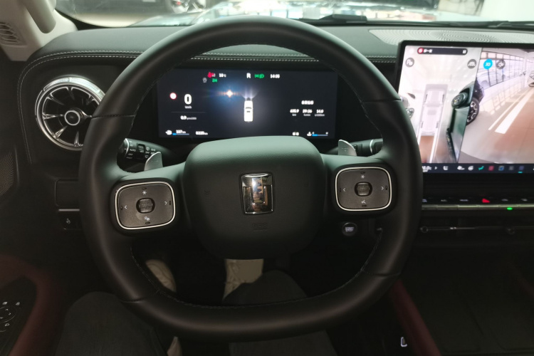 坦克300 2025款 2.0T 征服者局部细节13