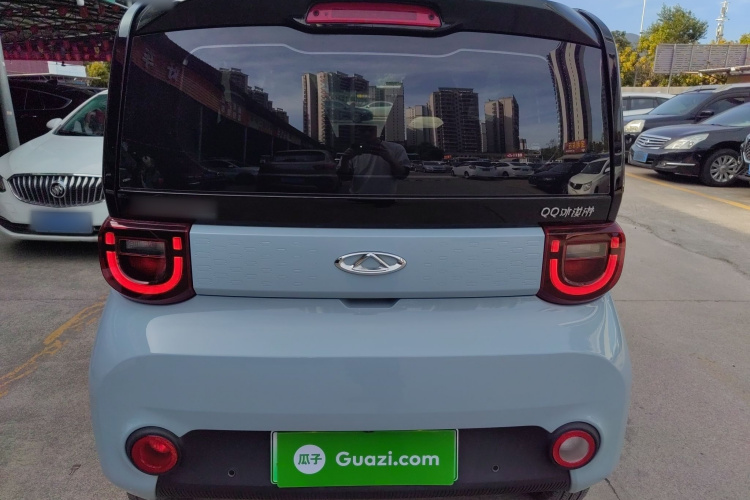 奇瑞 QQ冰淇淋 2022款 170km 圣代 磷酸铁锂车身外观6