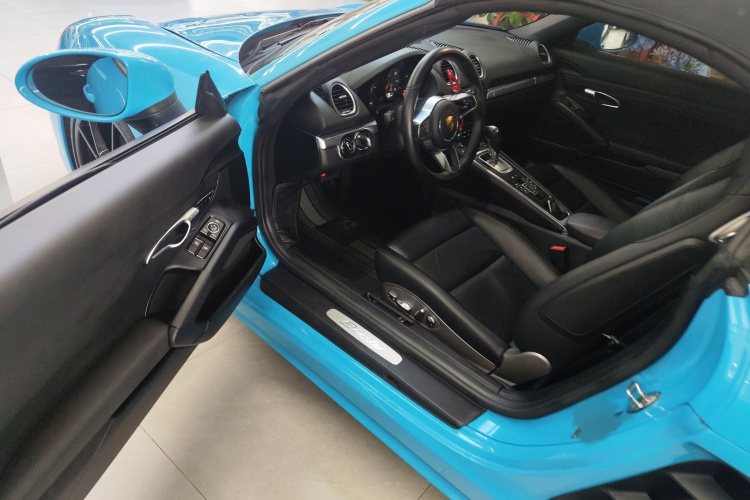 保时捷718 2018款 Boxster 2.0T中控内饰7003