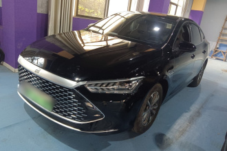 比亚迪 秦PLUS 2023款 冠军版 DM-i 55KM领先型