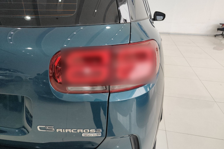 雪铁龙 天逸 C5 AIRCROSS 2021款 360THP 乐享型车身外观9