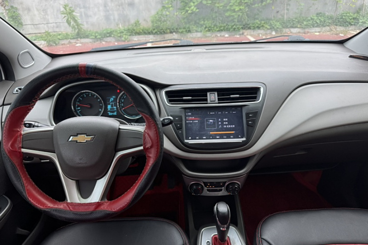 雪佛兰 乐风RV 2016款 1.5L 自动畅行版中控内饰7003