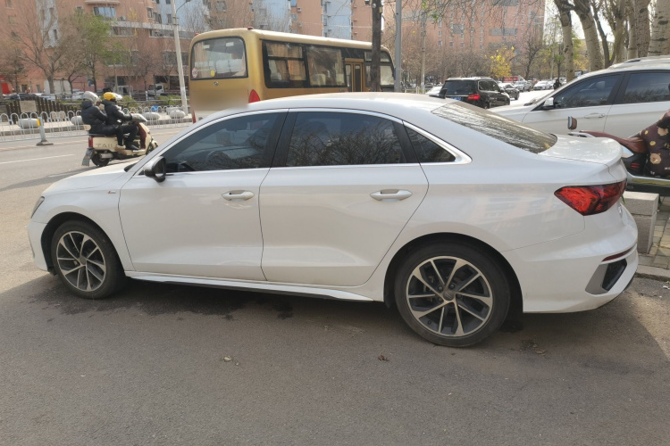 奥迪A3 2021款 A3L Limousine 35 TFSI 进取运动型车身外观6003