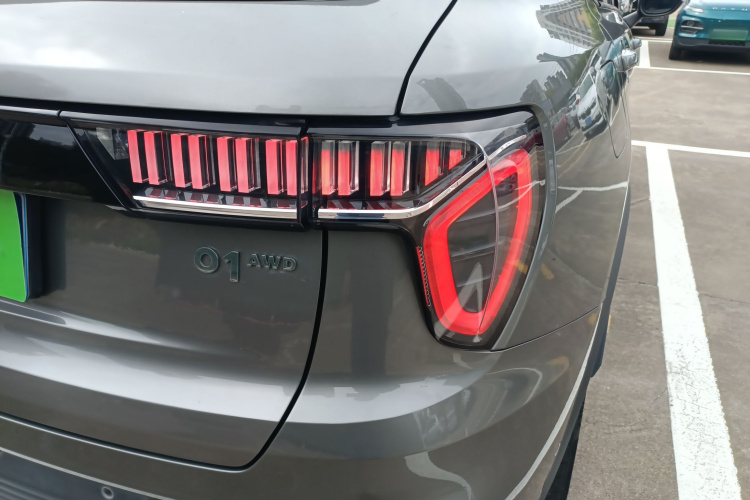 领克01 2021款 2.0TD 四驱劲Halo车身外观6006