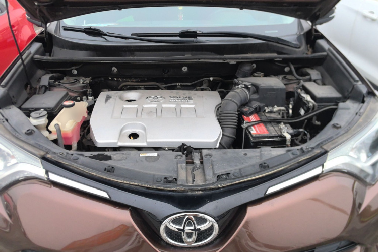 丰田 RAV4荣放 2016款 2.0L CVT两驱风尚版 国V机舱底盘24