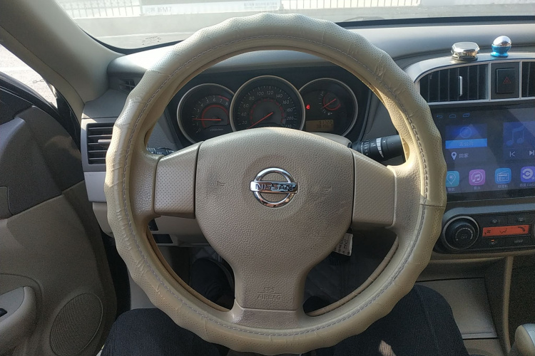 日产 轩逸 2016款 经典 1.6XE 手动领先版局部细节13