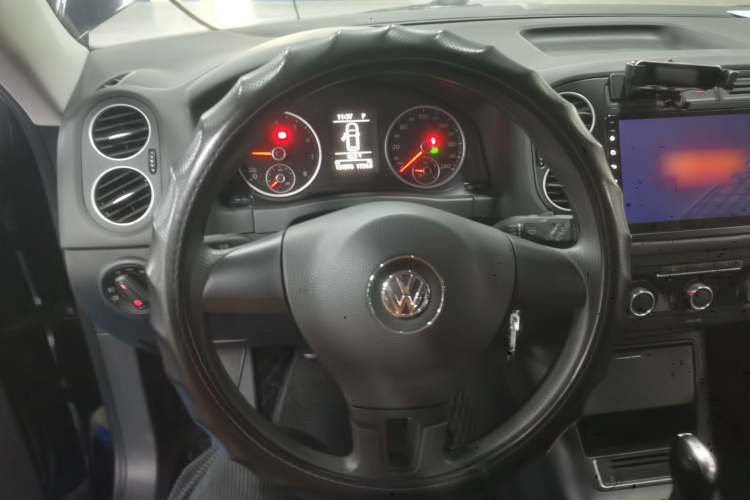 大众 途观 2017款 300TSI 自动两驱丝绸之路风尚版局部细节13