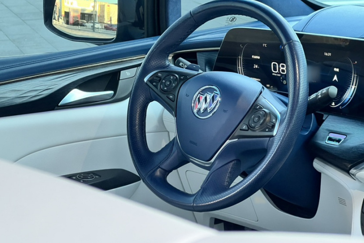 别克GL8 2020款 Avenir艾维亚 四座尊礼版局部细节13