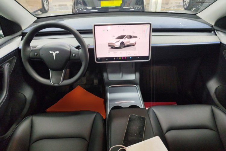特斯拉 Model Y 2024款 后轮驱动版中控内饰12