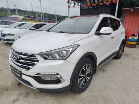 现代 胜达 2017款 2.0T 自动四驱智能型 7座