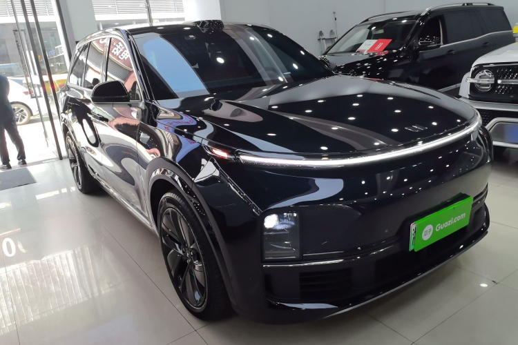 理想汽车 理想L9 2024款 Ultra车身外观3