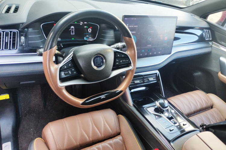 比亚迪 唐新能源 2021款 DM 2.0T 四驱高性能版创世旗舰型中控内饰12