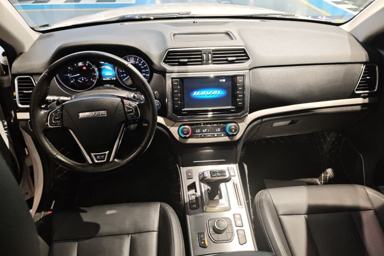 哈弗H6 Coupe 2017款 蓝标 2.0T 自动两驱精英型中控内饰12