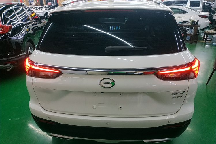 广汽传祺 传祺GS4 2023款 270T 自动智行科技版车身外观6004