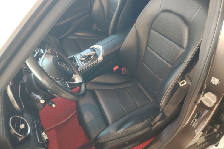 奔驰C级 2015款 C 200 L 运动型中控内饰19