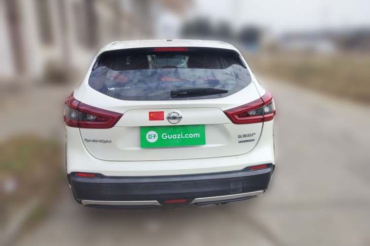 日产 逍客 2019款 2.0L CVT豪华版车身外观6