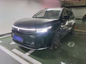 鸿蒙智行 问界M7 2024款 1.5T 智驾四驱Pro版 6座