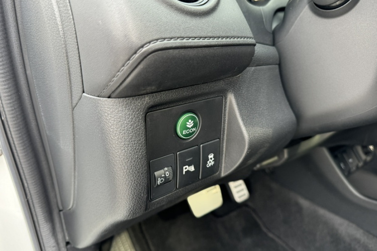 本田XR-V 2017款 1.8L EXi CVT舒适版中控内饰7005