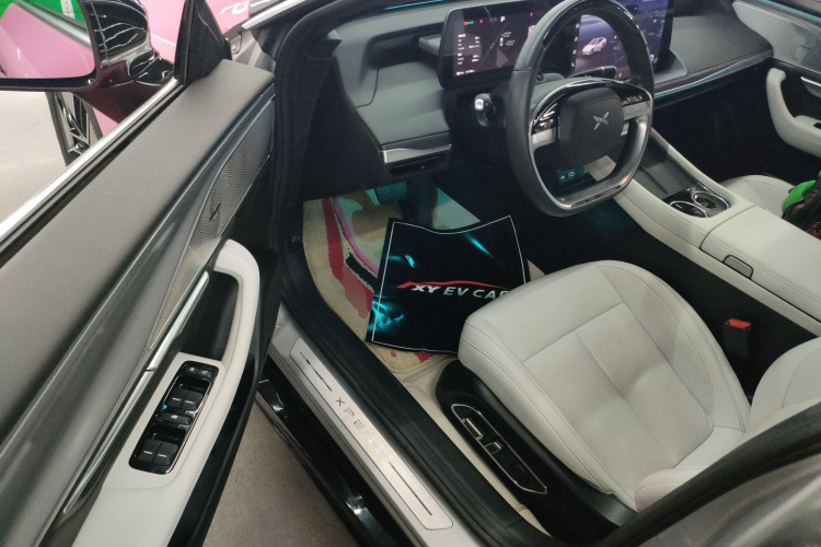 小鹏P7 2023款 P7i 702 Pro中控内饰20