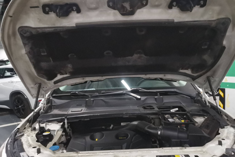 路虎 发现神行 2017款 2.0T HSE局部细节24