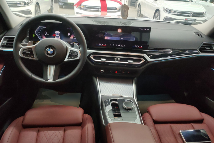 宝马3系 2024款 325Li M运动曜夜套装中控内饰12