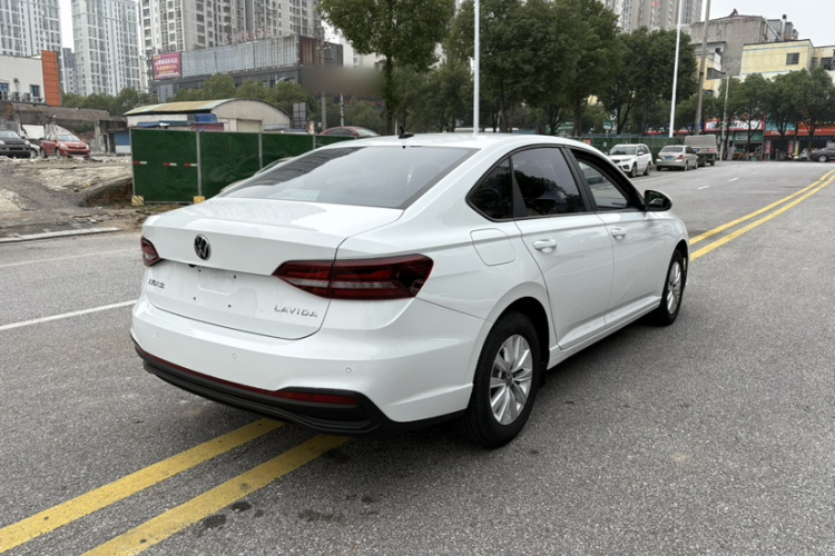 大众 朗逸 2023款 1.5L 自动得逸版车身外观6002