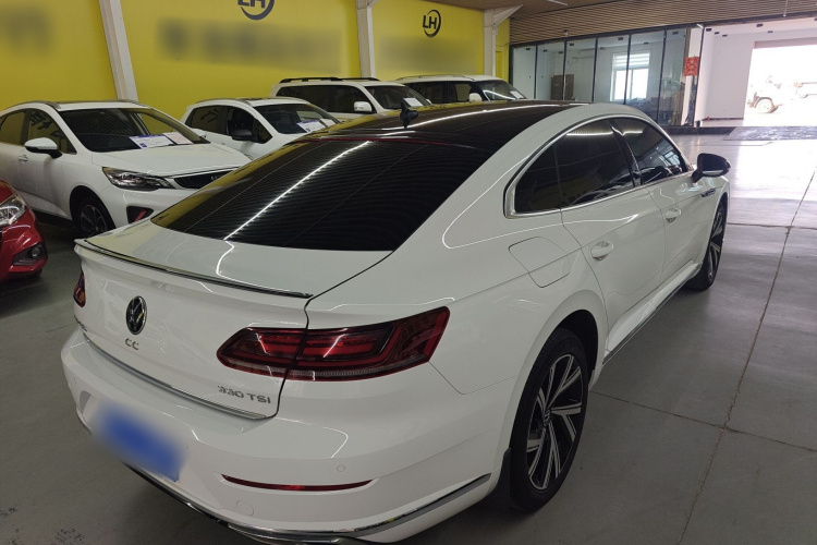 一汽-大众CC 2021款 330TSI 炫目版车身外观7