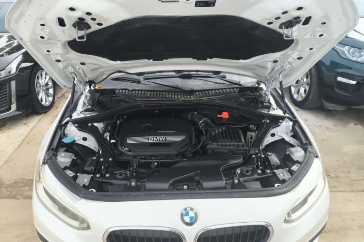 宝马1系 2020款 120i 时尚型局部细节24