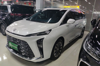 别克GL8 2025款 陆尊 智享版