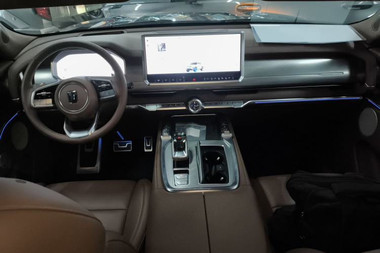 坦克700新能源 2024款 Hi4-T 极境版中控内饰12