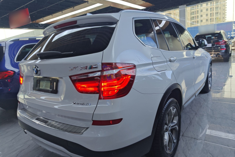 宝马X3(进口) 2014款 xDrive20i X设计套装车身外观7