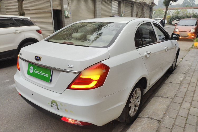 吉利汽车 帝豪 2017款 三厢百万款 1.5L 手动时尚型车身外观7