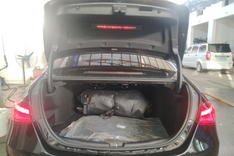 奔驰C级 2024款 改款三 C 260 L机舱底盘23