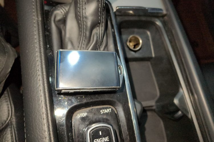 沃尔沃XC90 2015款 T6 智逸版 7座中控内饰7001